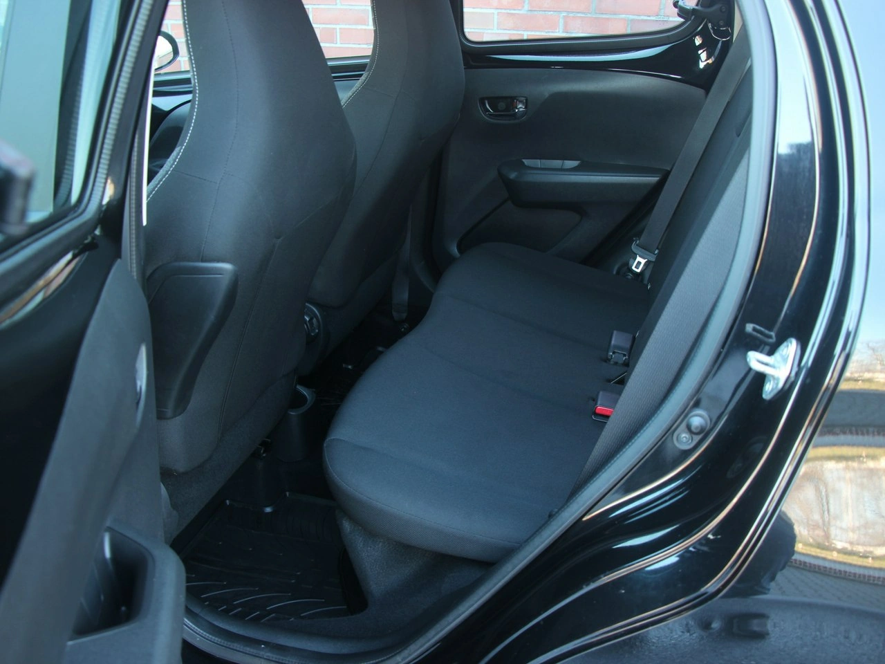 Peugeot 108 - Zdjęcie 10