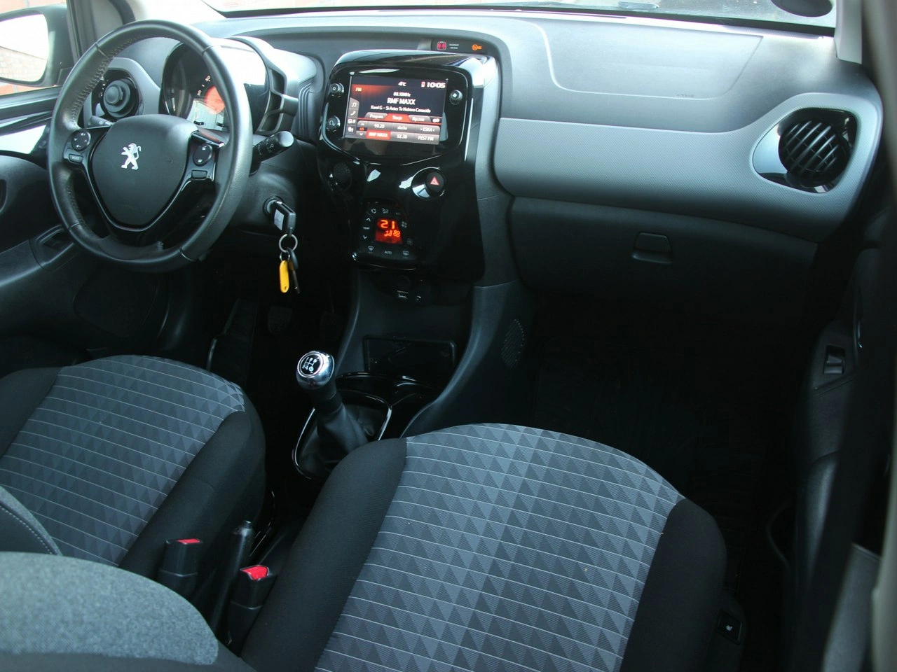 Peugeot 108 - Zdjęcie 24