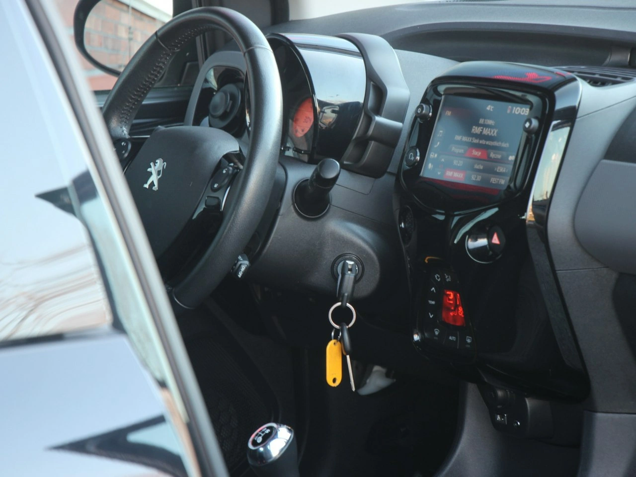 Peugeot 108 - Zdjęcie 27