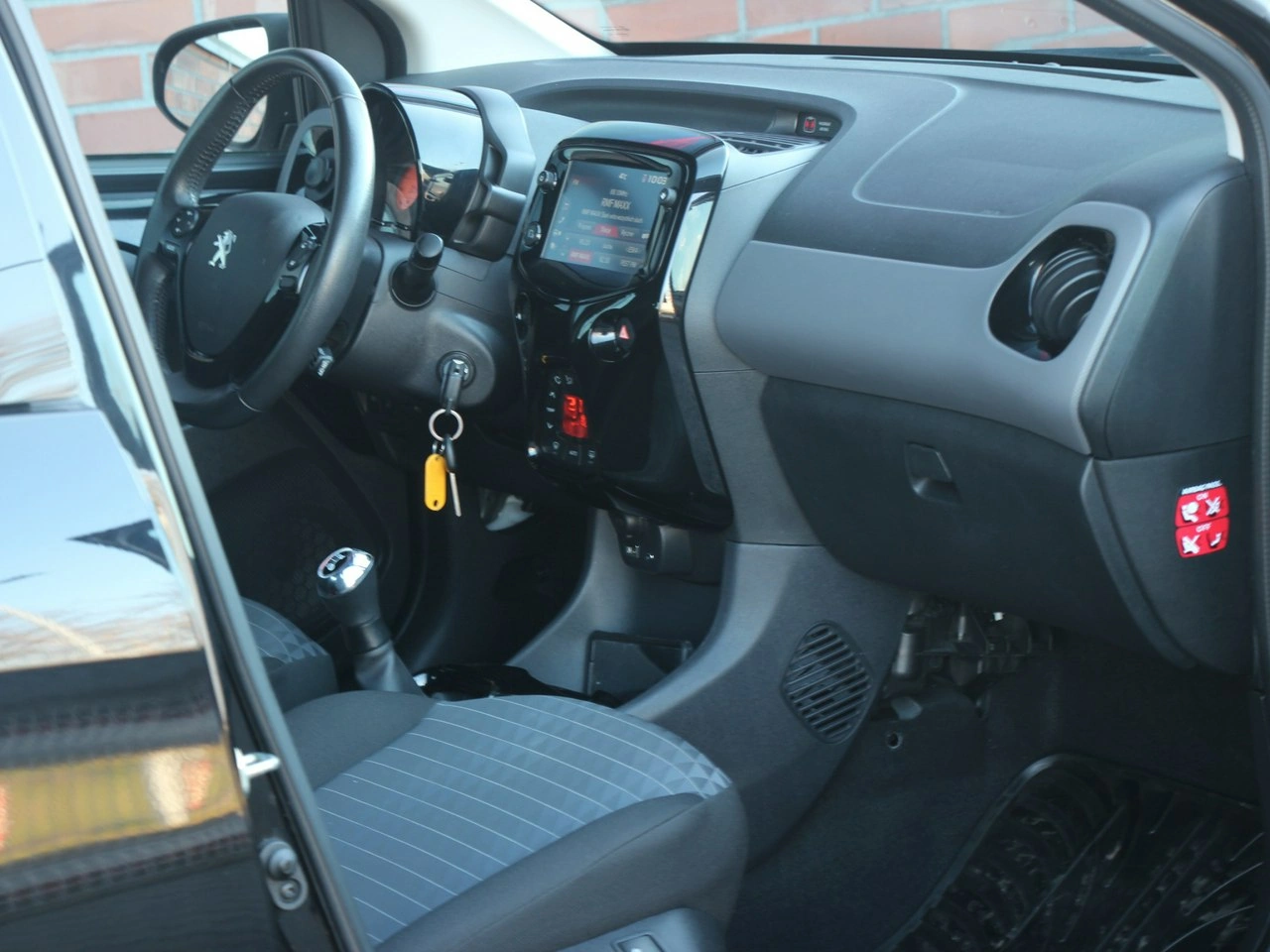 Peugeot 108 - Zdjęcie 28