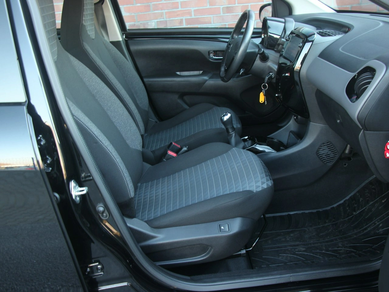 Peugeot 108 - Zdjęcie 37