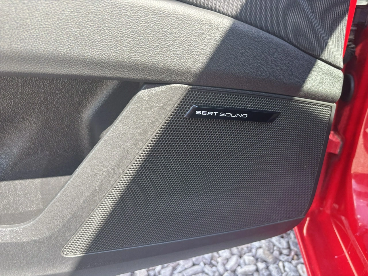 Seat Leon - Zdjęcie 17