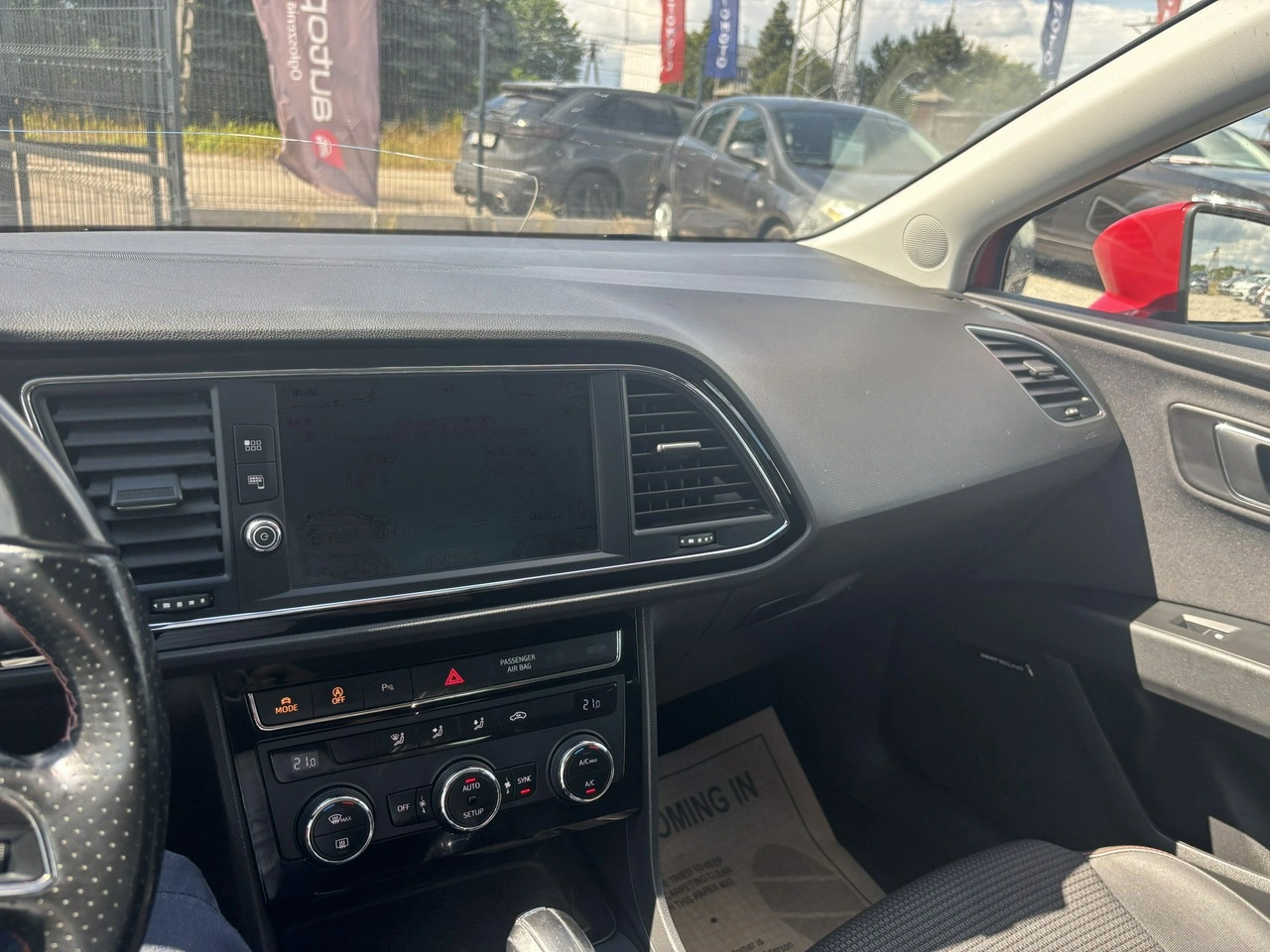 Seat Leon - Zdjęcie 23