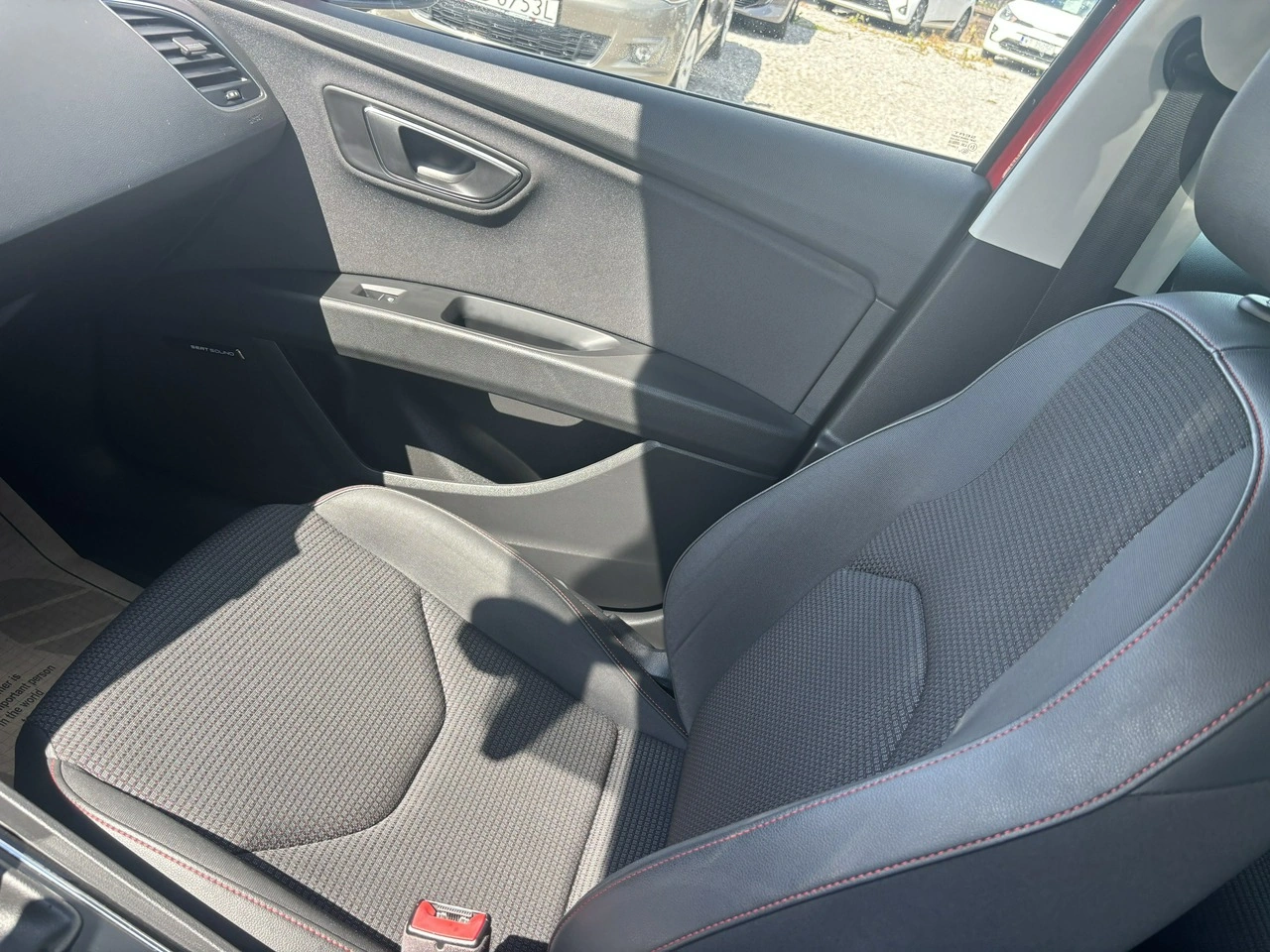 Seat Leon - Zdjęcie 27