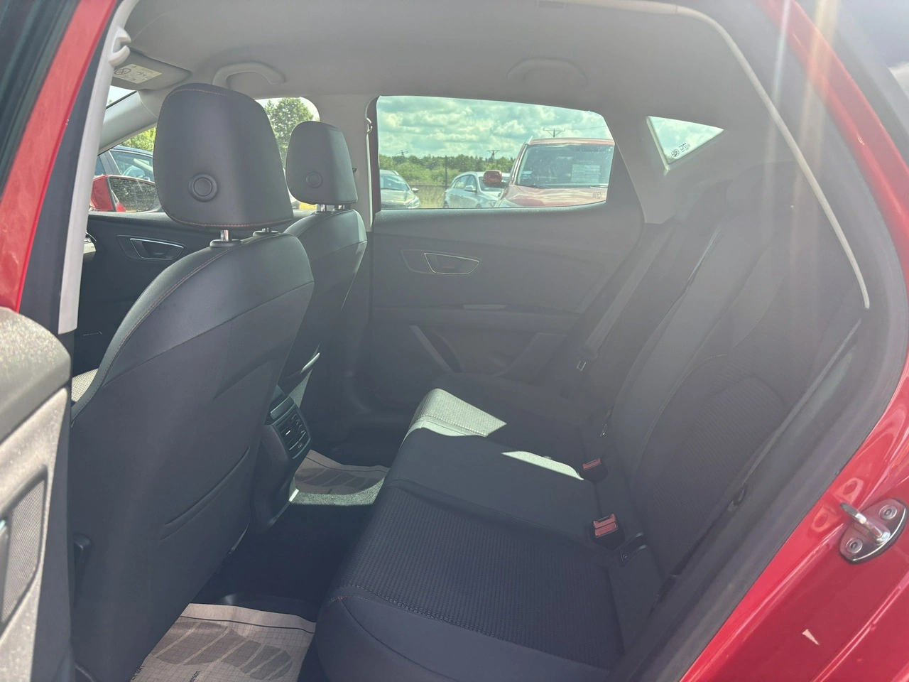 Seat Leon - Zdjęcie 31