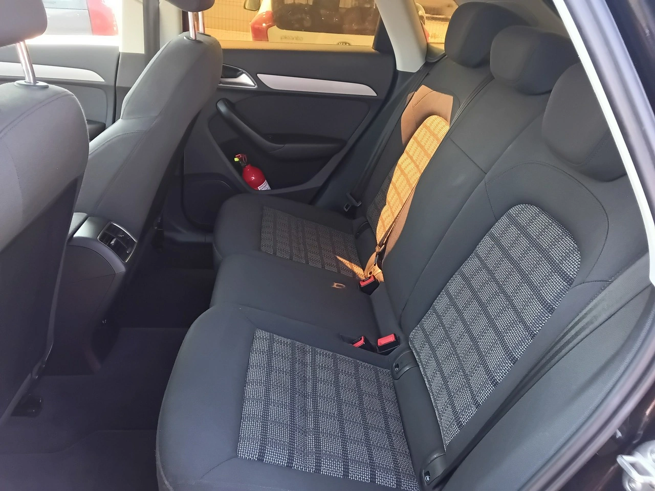 Audi Q3 - Zdjęcie 13
