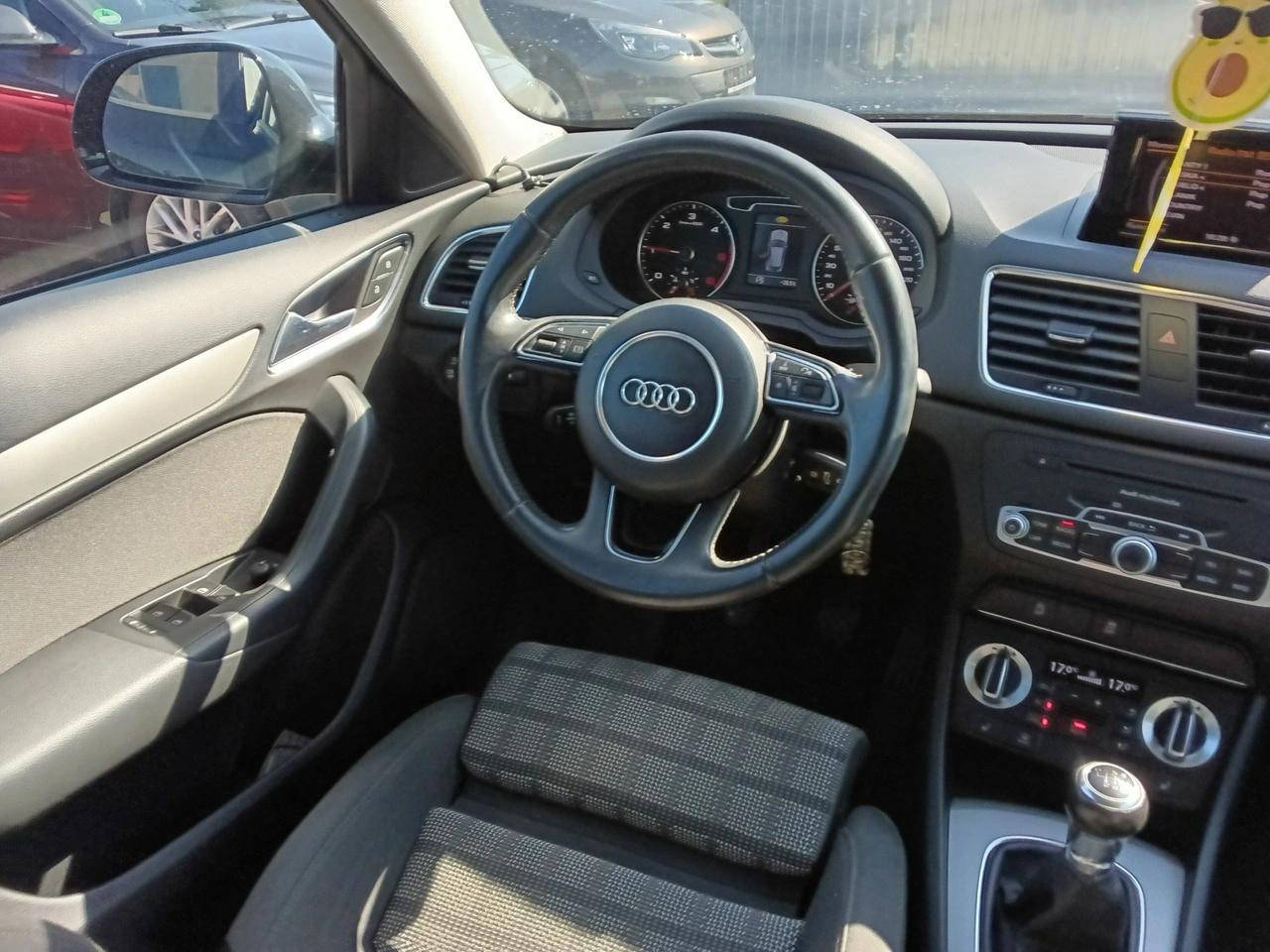 Audi Q3 - Zdjęcie 14