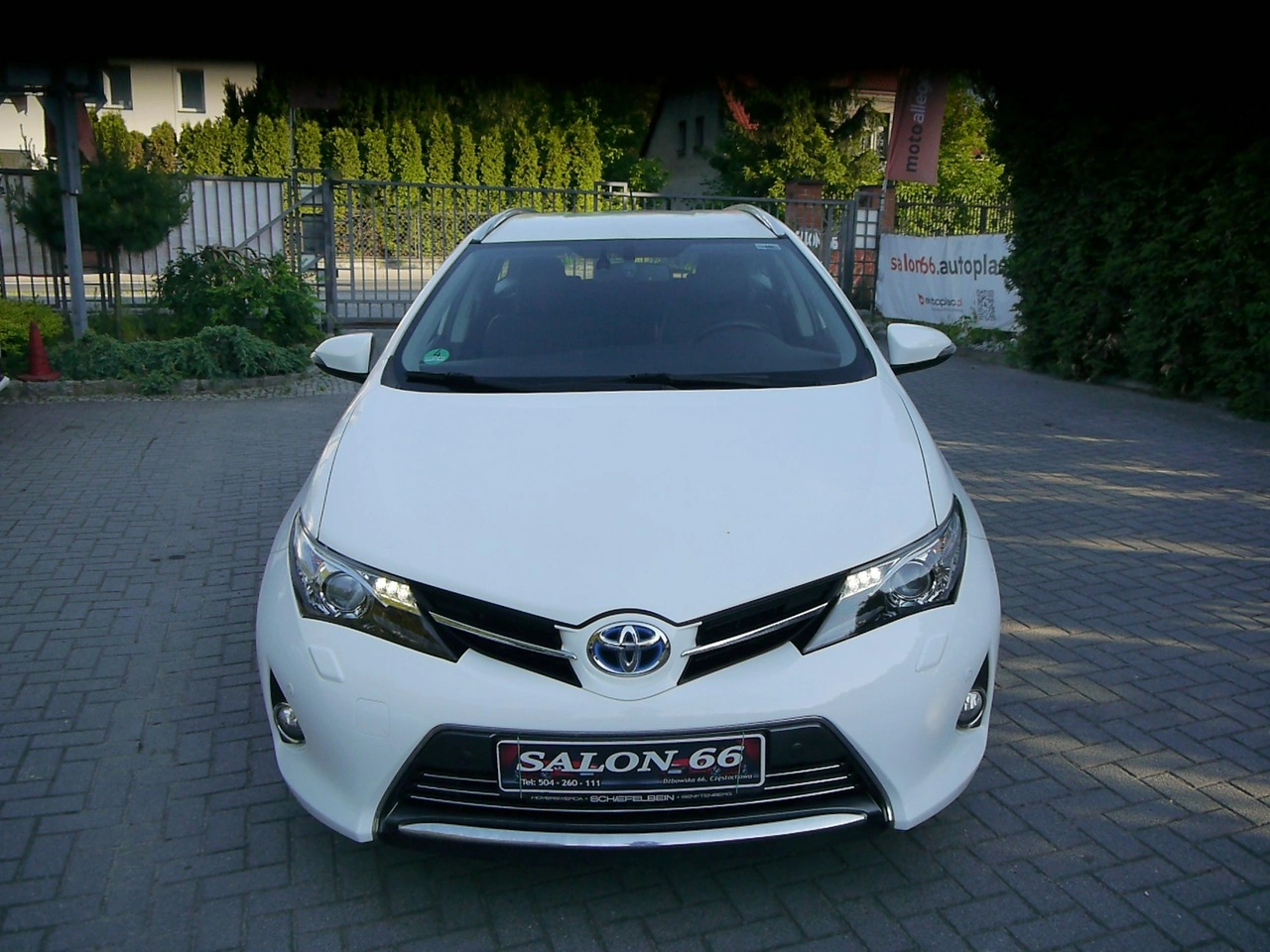 Toyota Auris - Zdjęcie 2