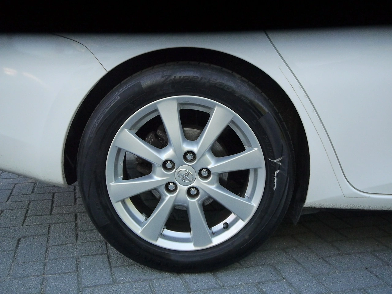 Toyota Auris - Zdjęcie 18