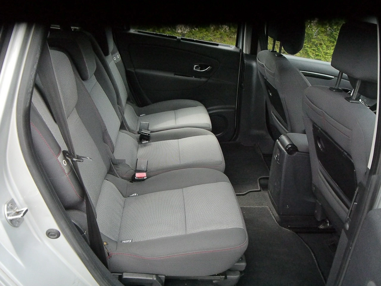 Renault Grand Scenic - Zdjęcie 19