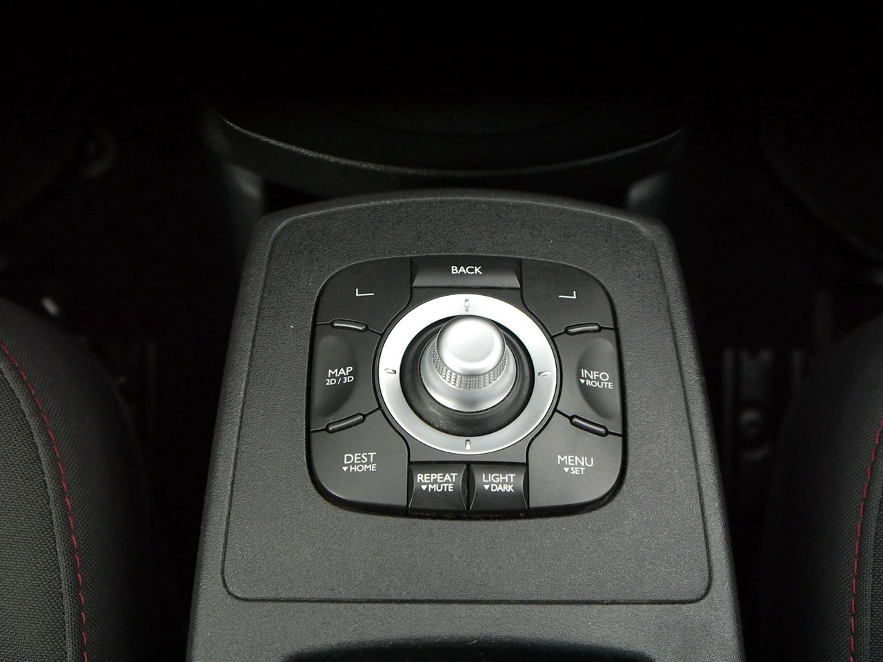 Renault Grand Scenic - Zdjęcie 25