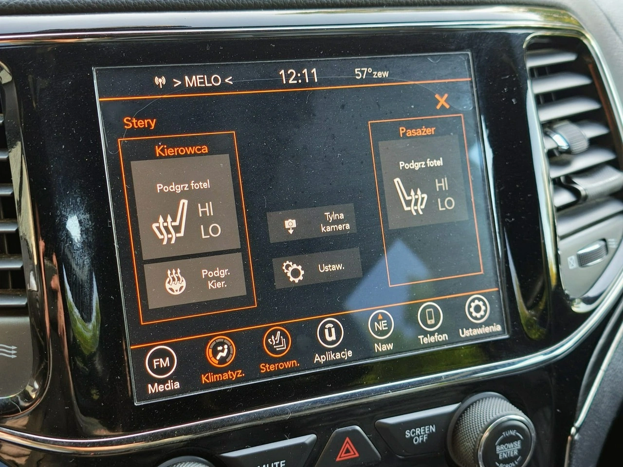 Jeep Grand Cherokee - Zdjęcie 15