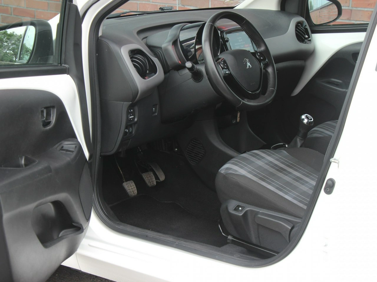 Peugeot 108 - Zdjęcie 11