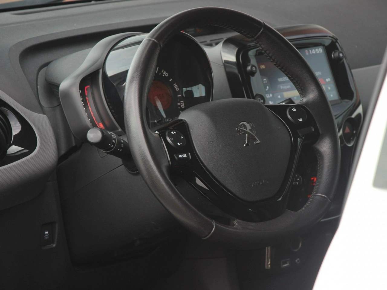 Peugeot 108 - Zdjęcie 13