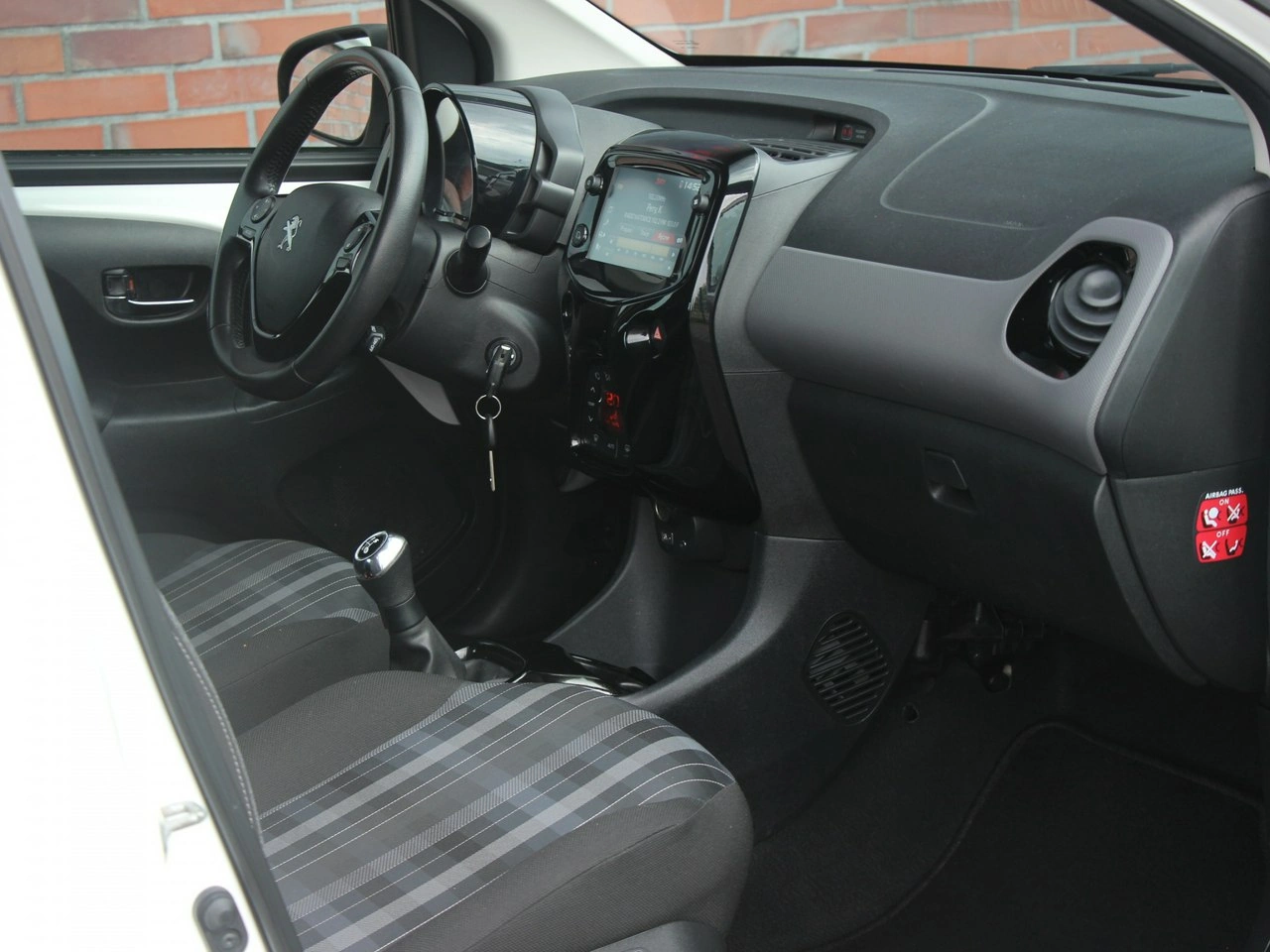 Peugeot 108 - Zdjęcie 29