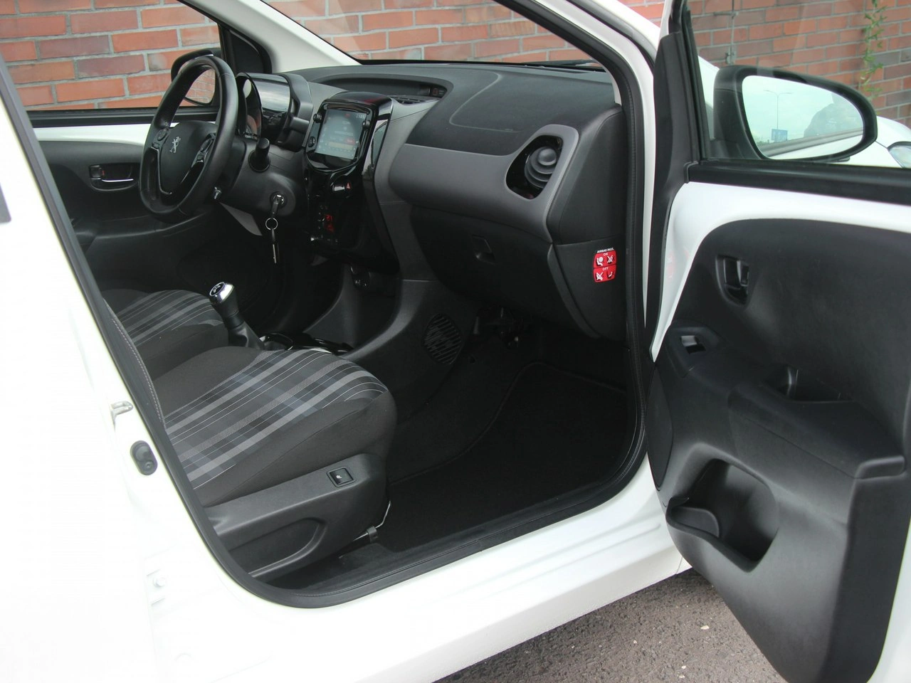 Peugeot 108 - Zdjęcie 30