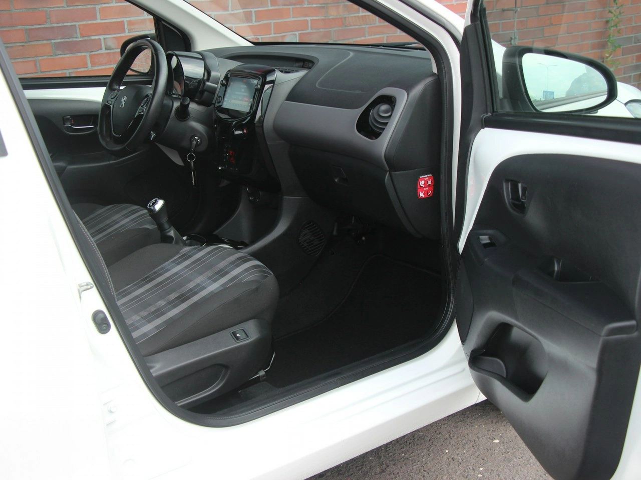 Peugeot 108 - Zdjęcie 30