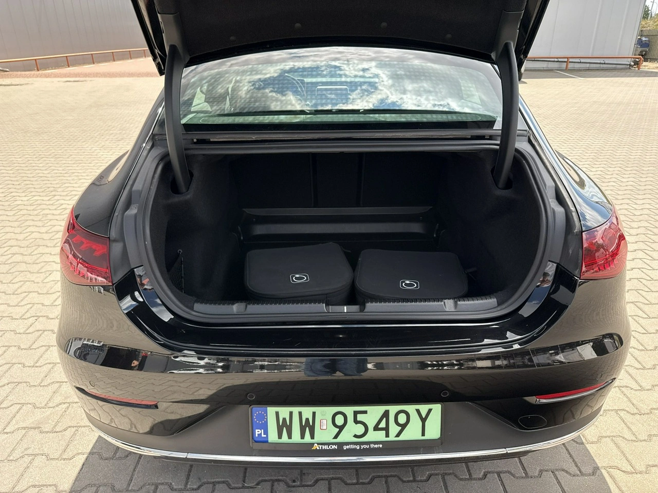 Mercedes EQE - Zdjęcie 15