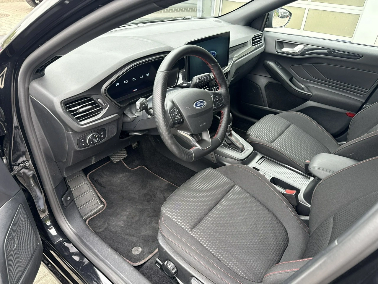 Ford Focus - Zdjęcie 9