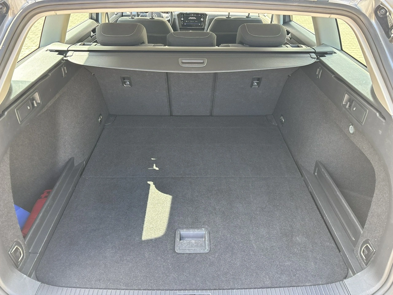 Volkswagen Passat - Zdjęcie 13