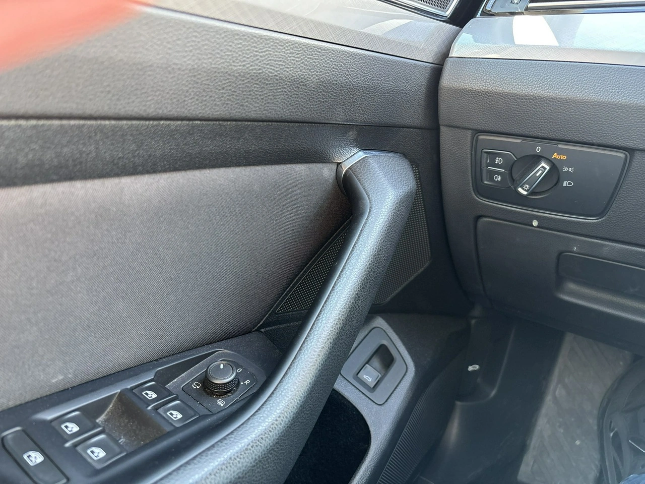 Volkswagen Passat - Zdjęcie 23