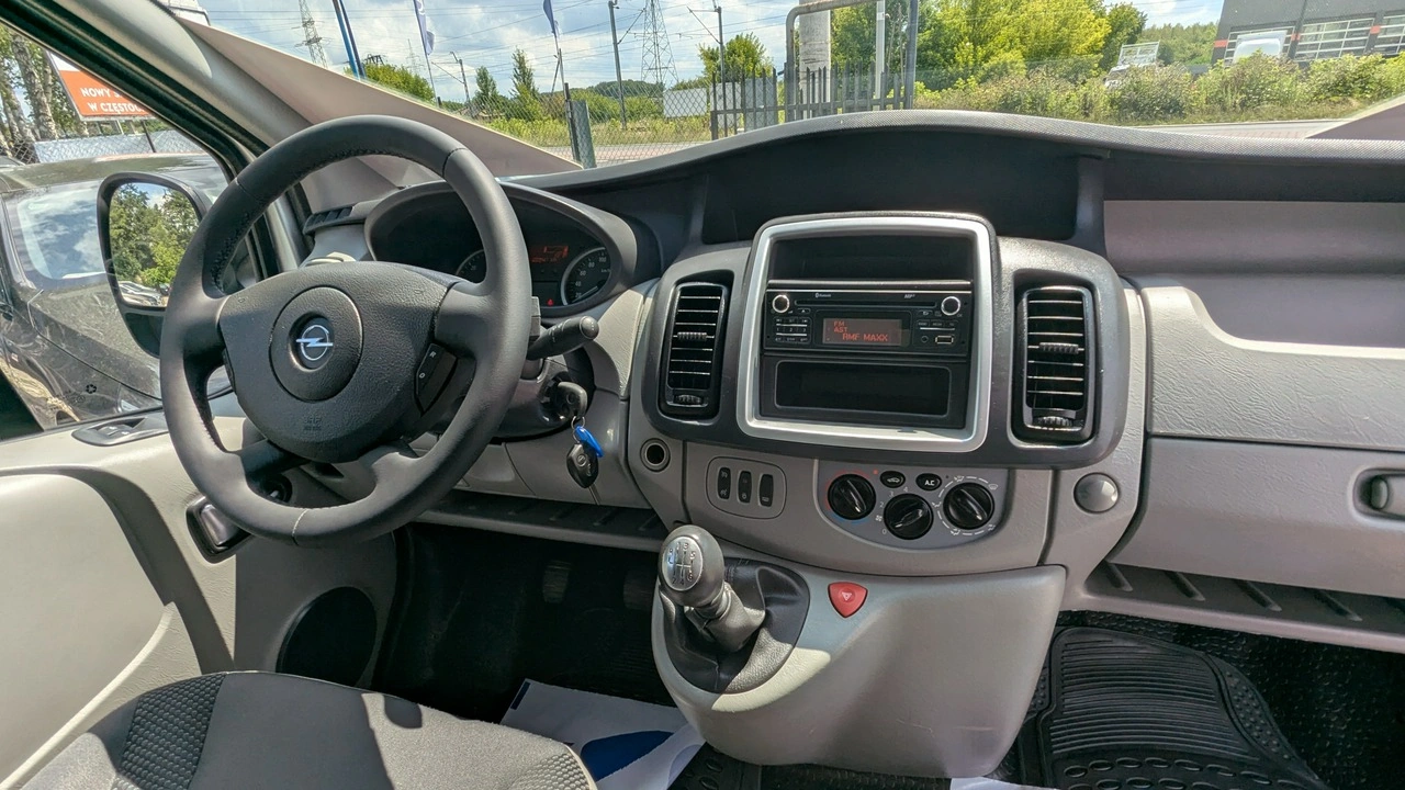 Opel Vivaro - Zdjęcie 19