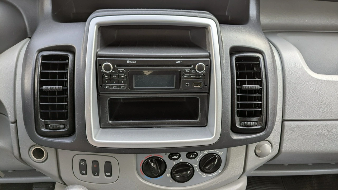 Opel Vivaro - Zdjęcie 23
