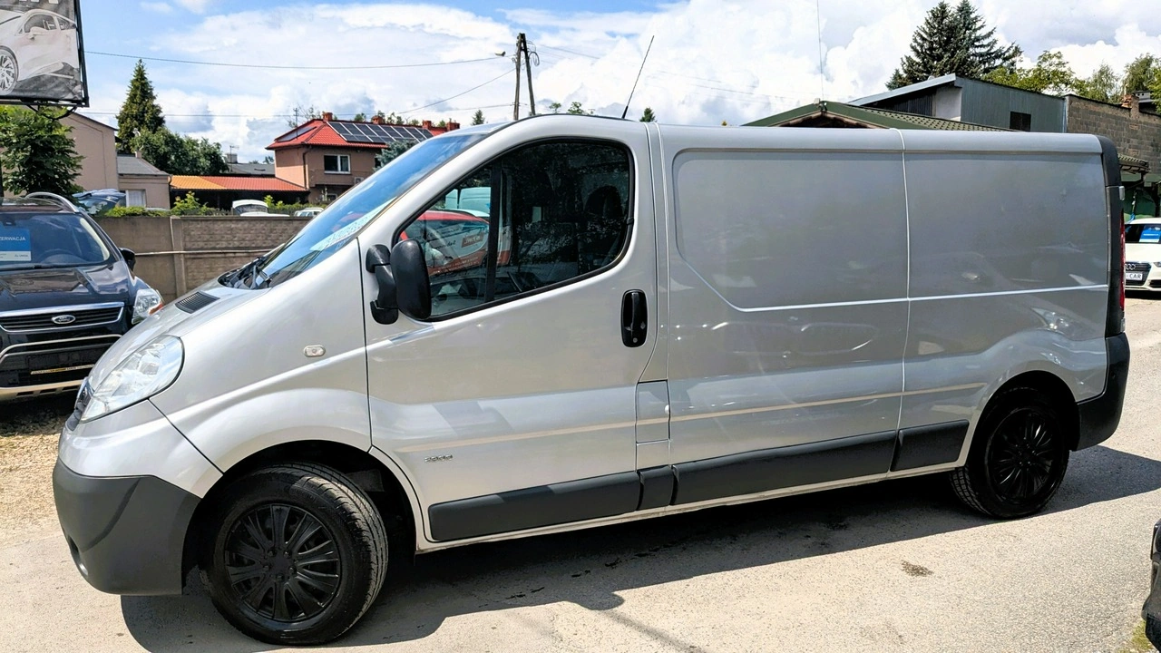Opel Vivaro - Zdjęcie 2