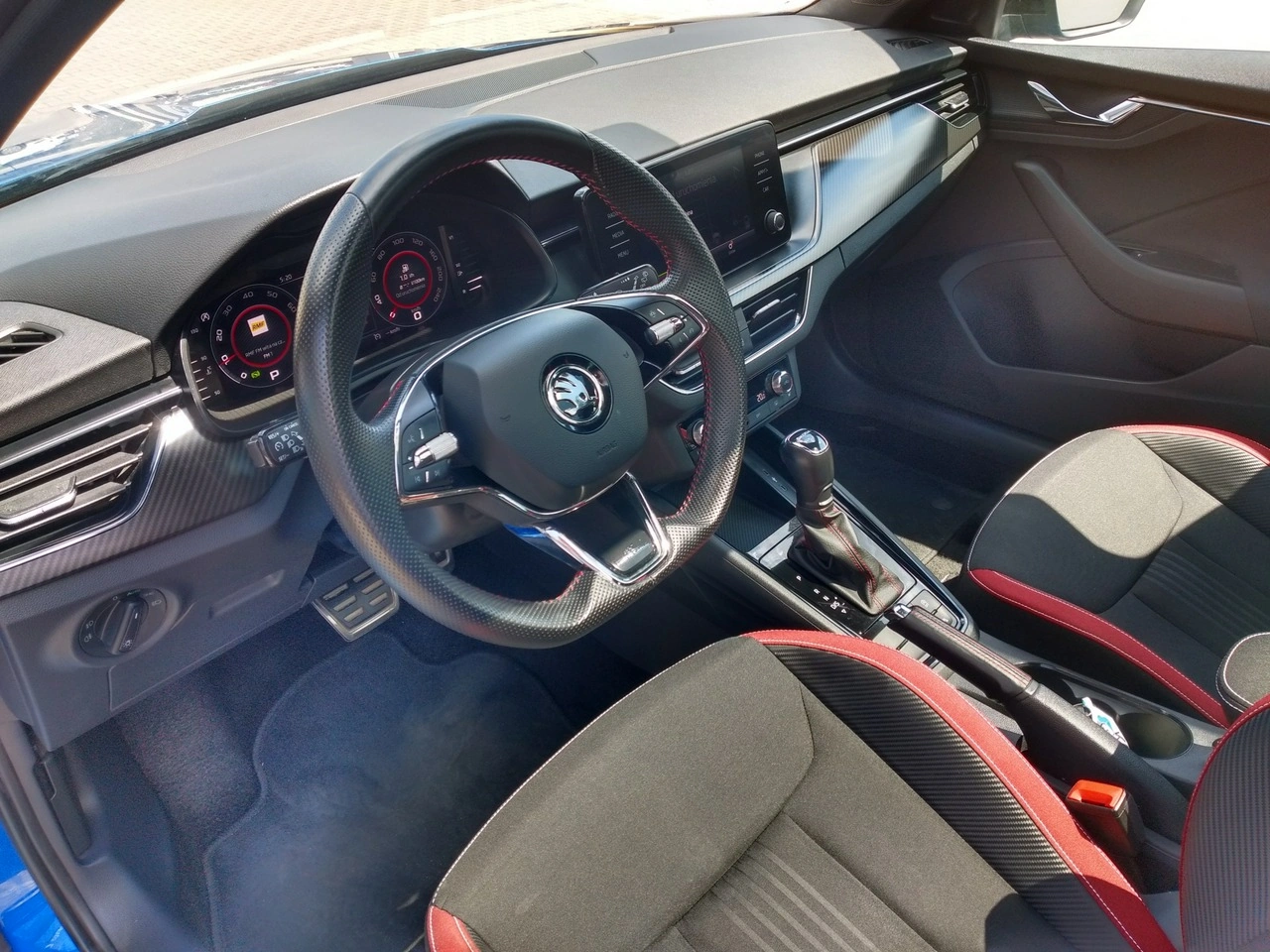 Skoda Kamiq - Zdjęcie 10