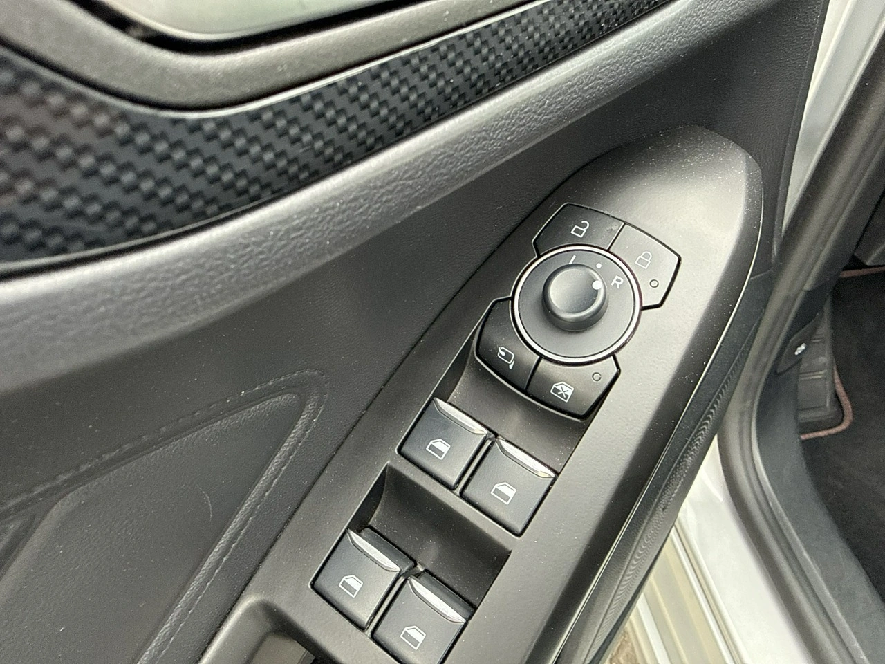 Ford Focus - Zdjęcie 22