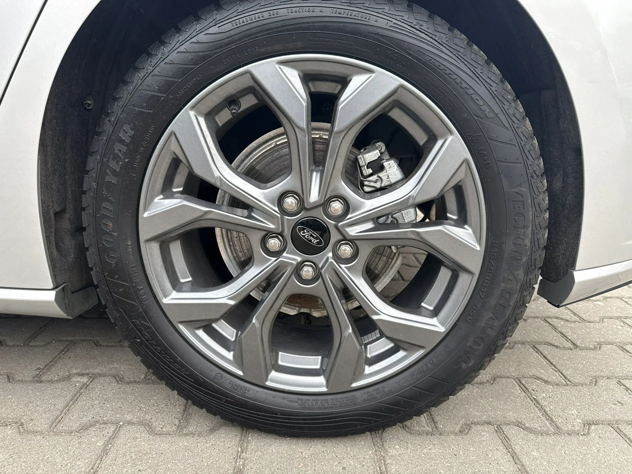 Ford Focus - Zdjęcie 8