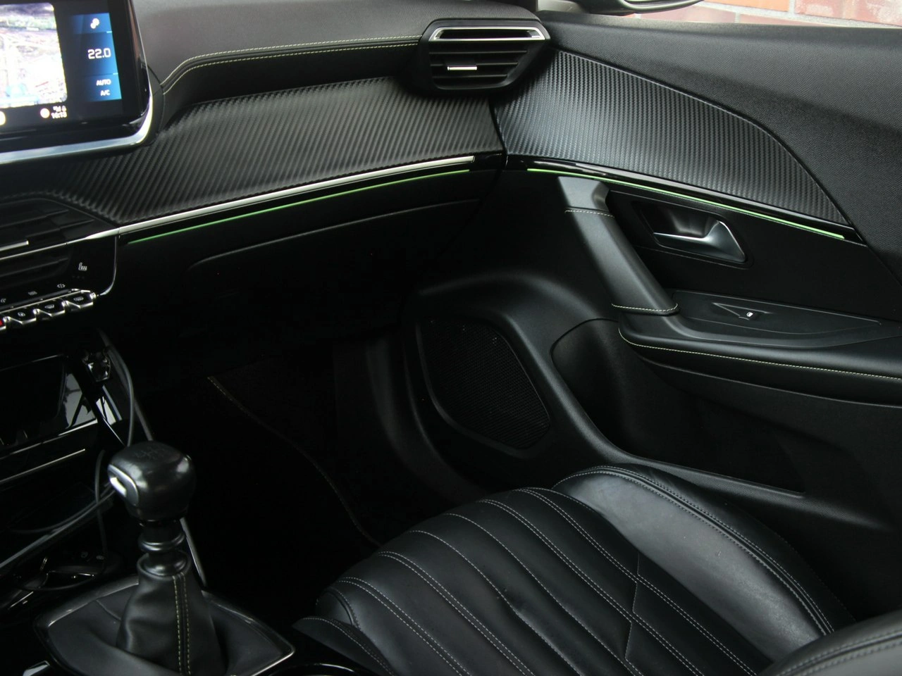 Peugeot 2008 - Zdjęcie 18