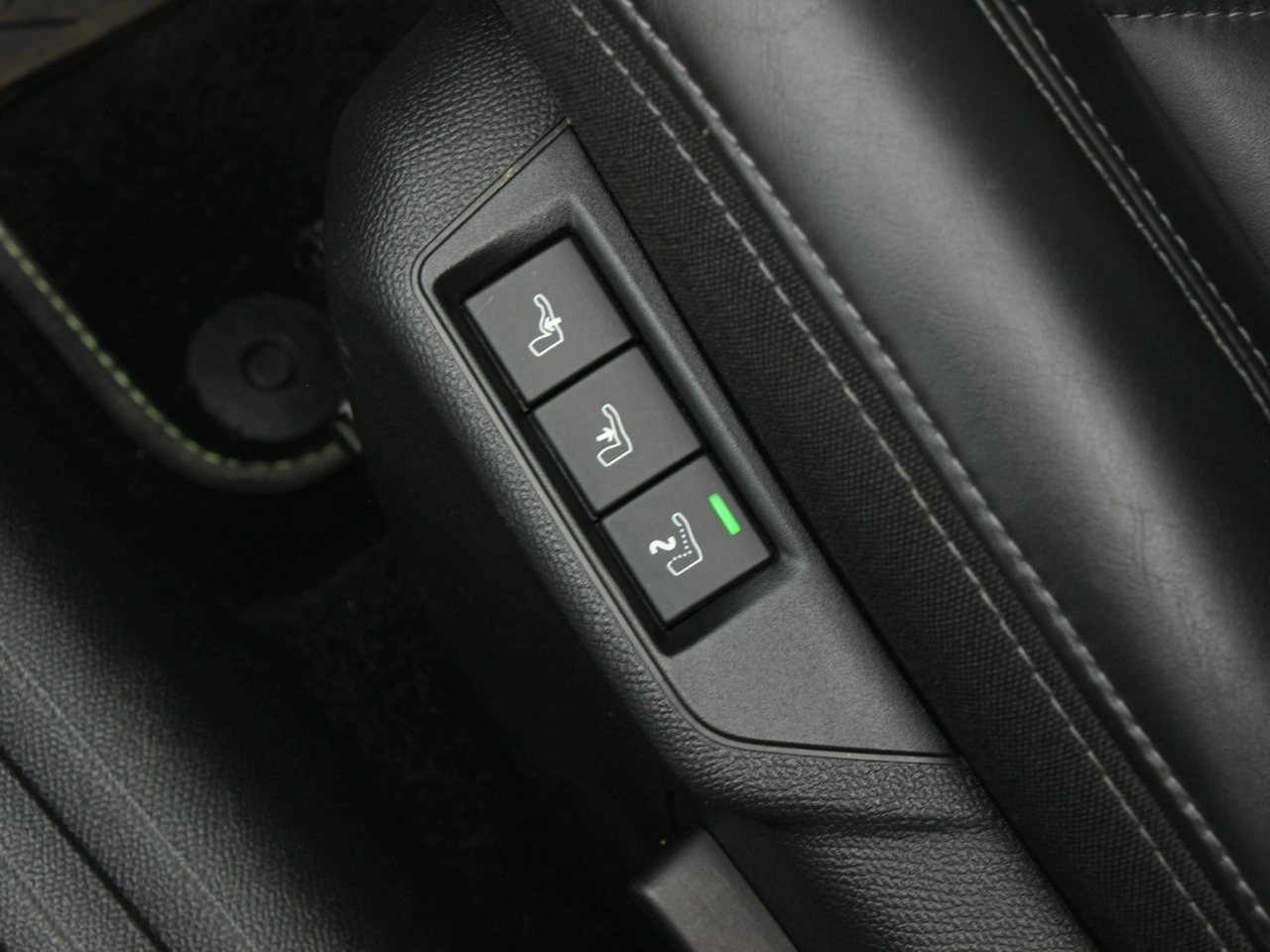 Peugeot 2008 - Zdjęcie 25