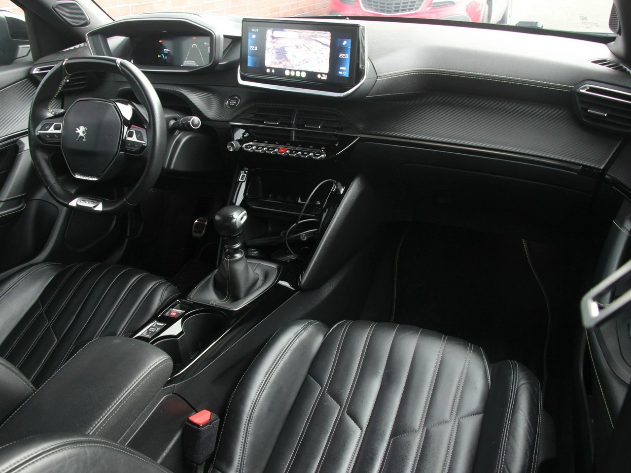 Peugeot 2008 - Zdjęcie 31