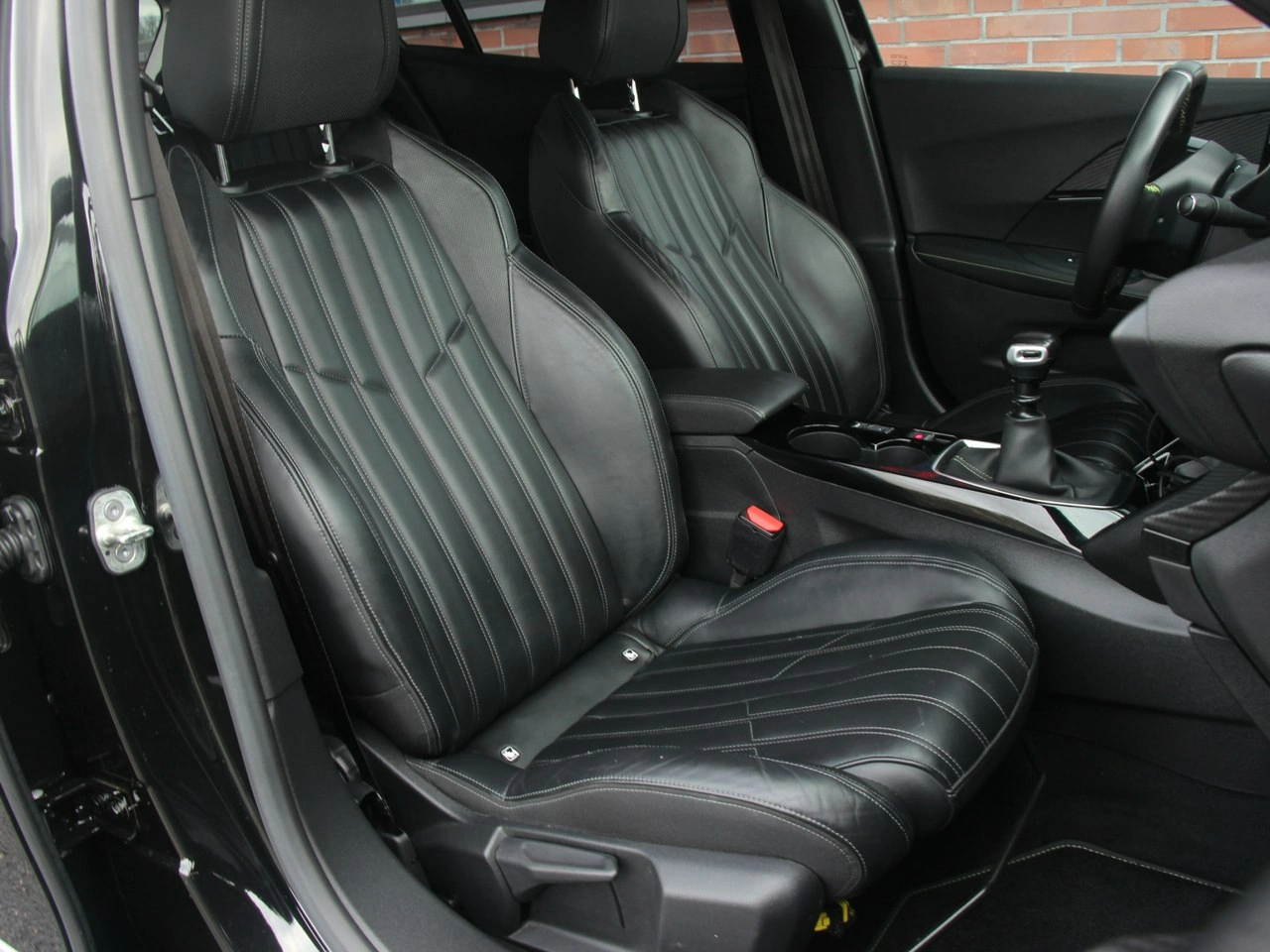 Peugeot 2008 - Zdjęcie 43