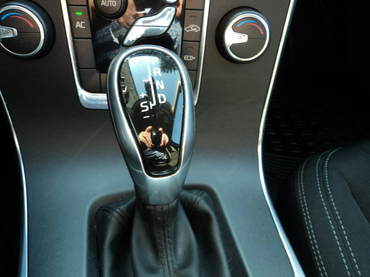 Volvo V60 - Zdjęcie 12