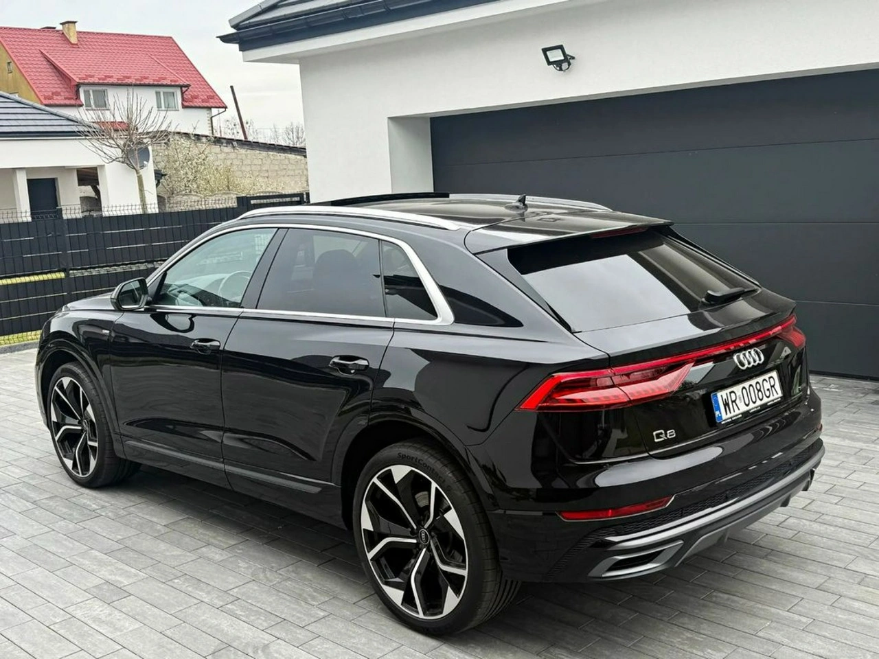 Audi Q8 - Zdjęcie 15