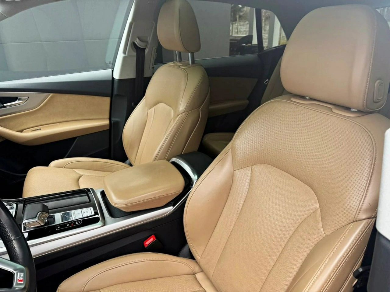 Audi Q8 - Zdjęcie 31