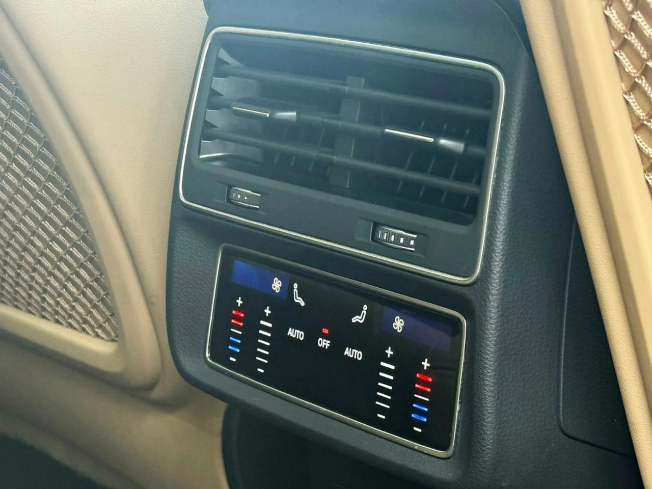 Audi Q8 - Zdjęcie 34