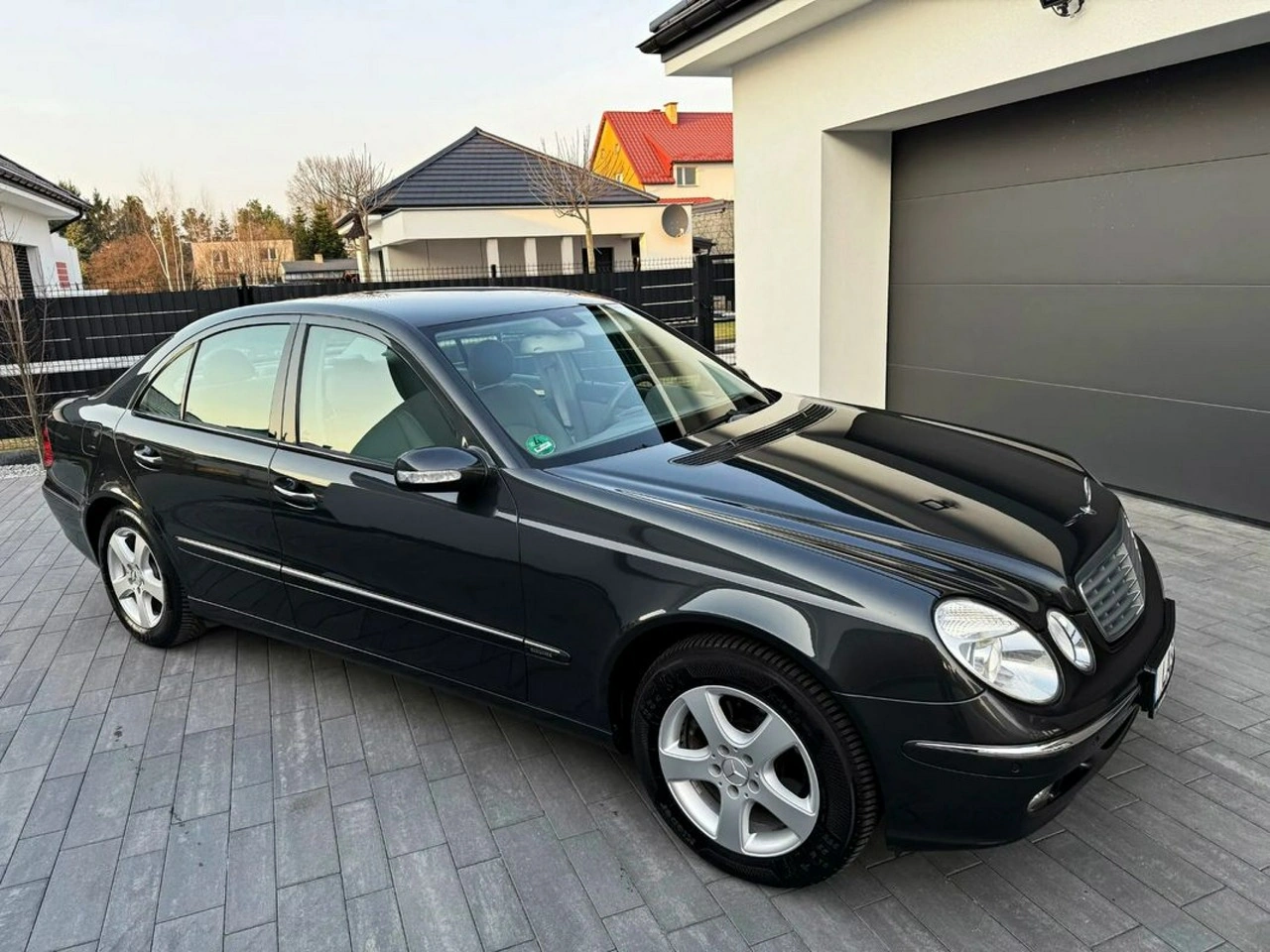 Mercedes E 220 - Zdjęcie 20