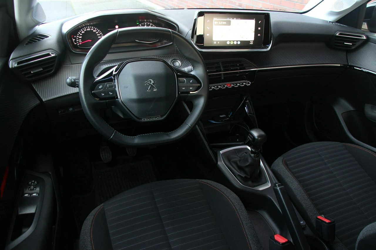 Peugeot 208 - Zdjęcie 15