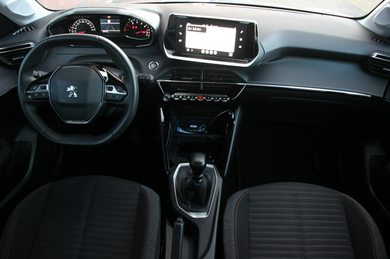 Peugeot 208 - Zdjęcie 23