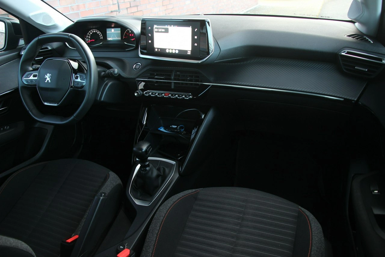 Peugeot 208 - Zdjęcie 25
