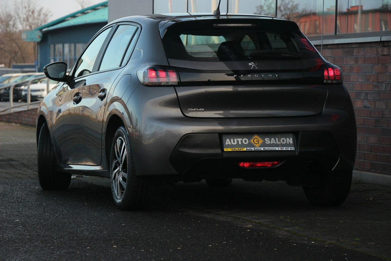 Peugeot 208 - Zdjęcie 1