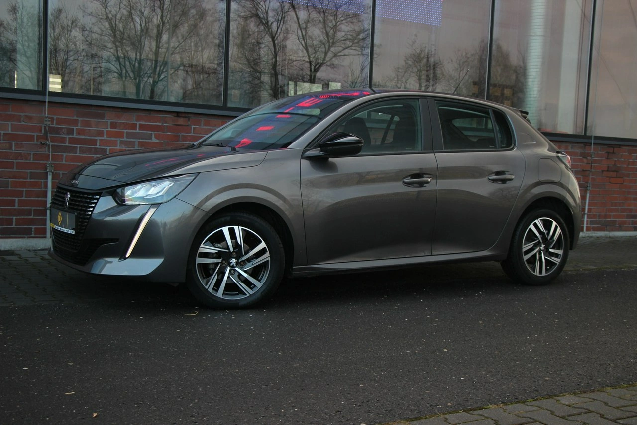 Peugeot 208 - Zdjęcie 35