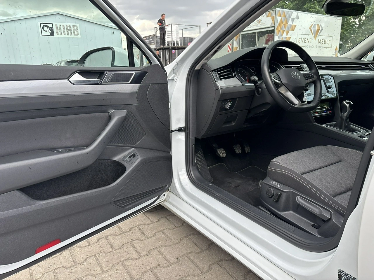 Volkswagen Passat - Zdjęcie 9