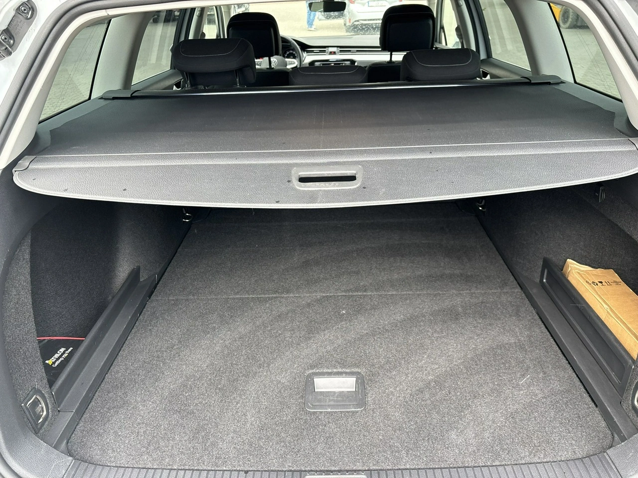 Volkswagen Passat - Zdjęcie 13