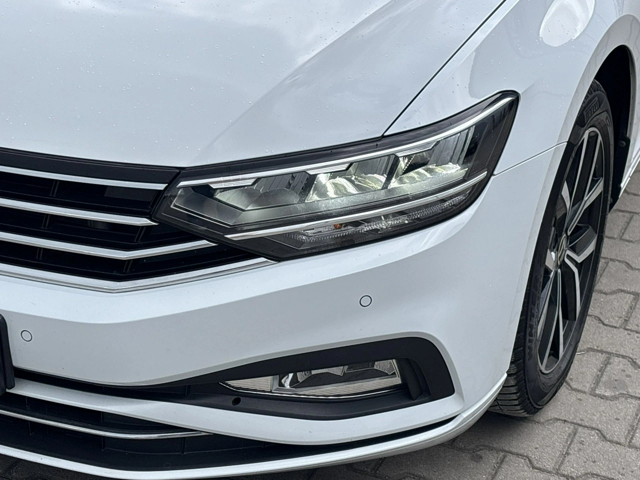 Volkswagen Passat - Zdjęcie 8
