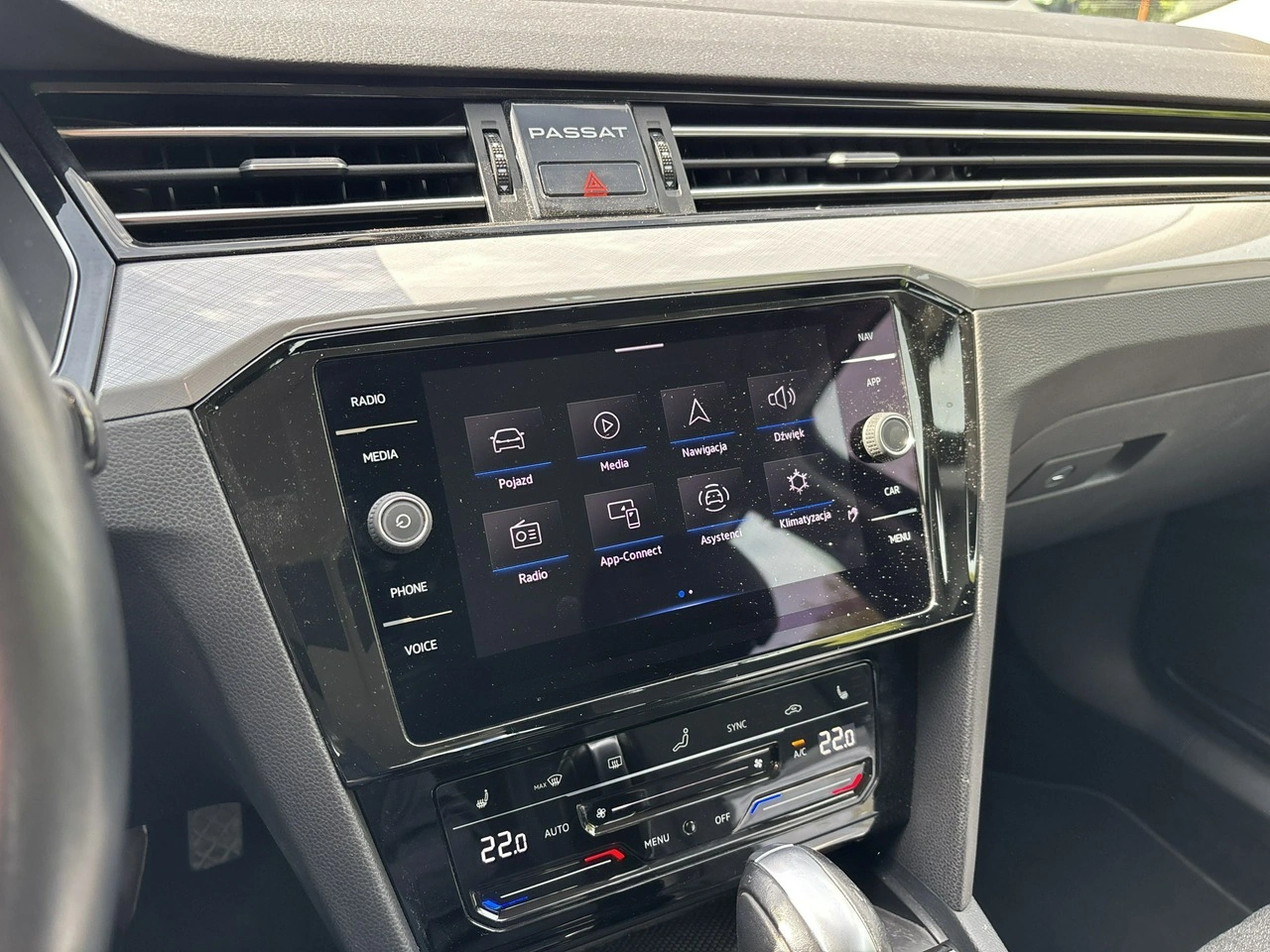 Volkswagen Passat - Zdjęcie 21