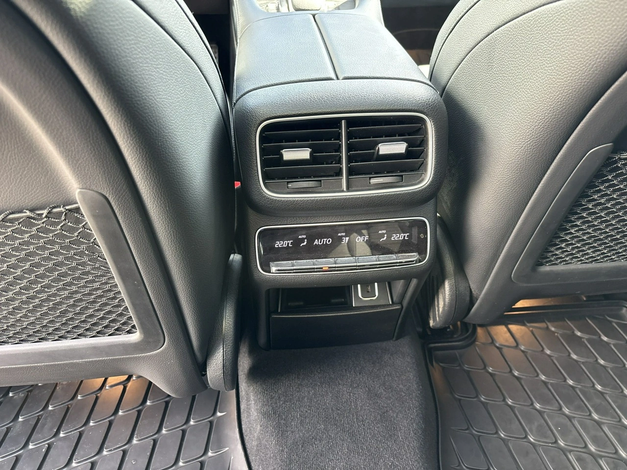 Mercedes GLE 350 de - Zdjęcie 13